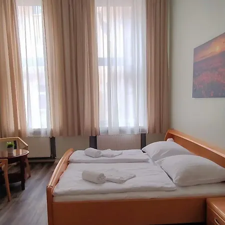 I Guest house