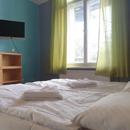 I Guest house