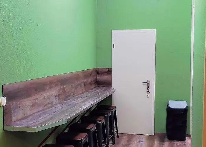 1号膳食公寓酒店