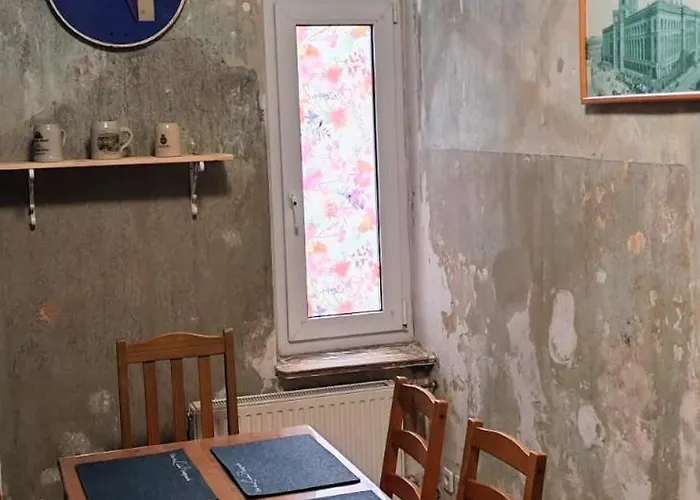 1号膳食公寓酒店 招待所 2*